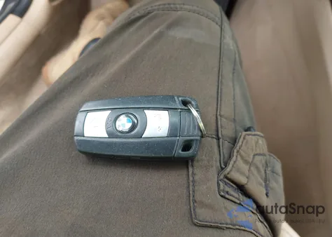 2011 BMW 328I z USA, uszkodzony, nr VIN WBAPH7C59BE459943